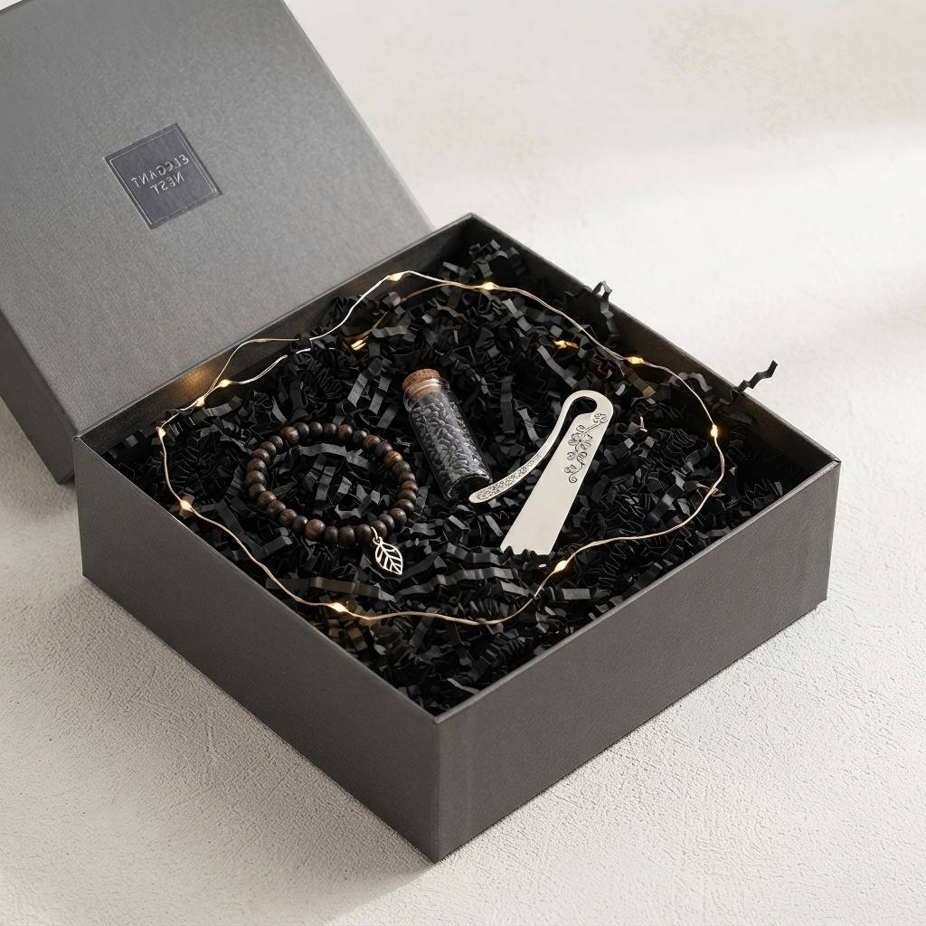 Custom Black Shredded Paper For High-End Retail Gift Boxes