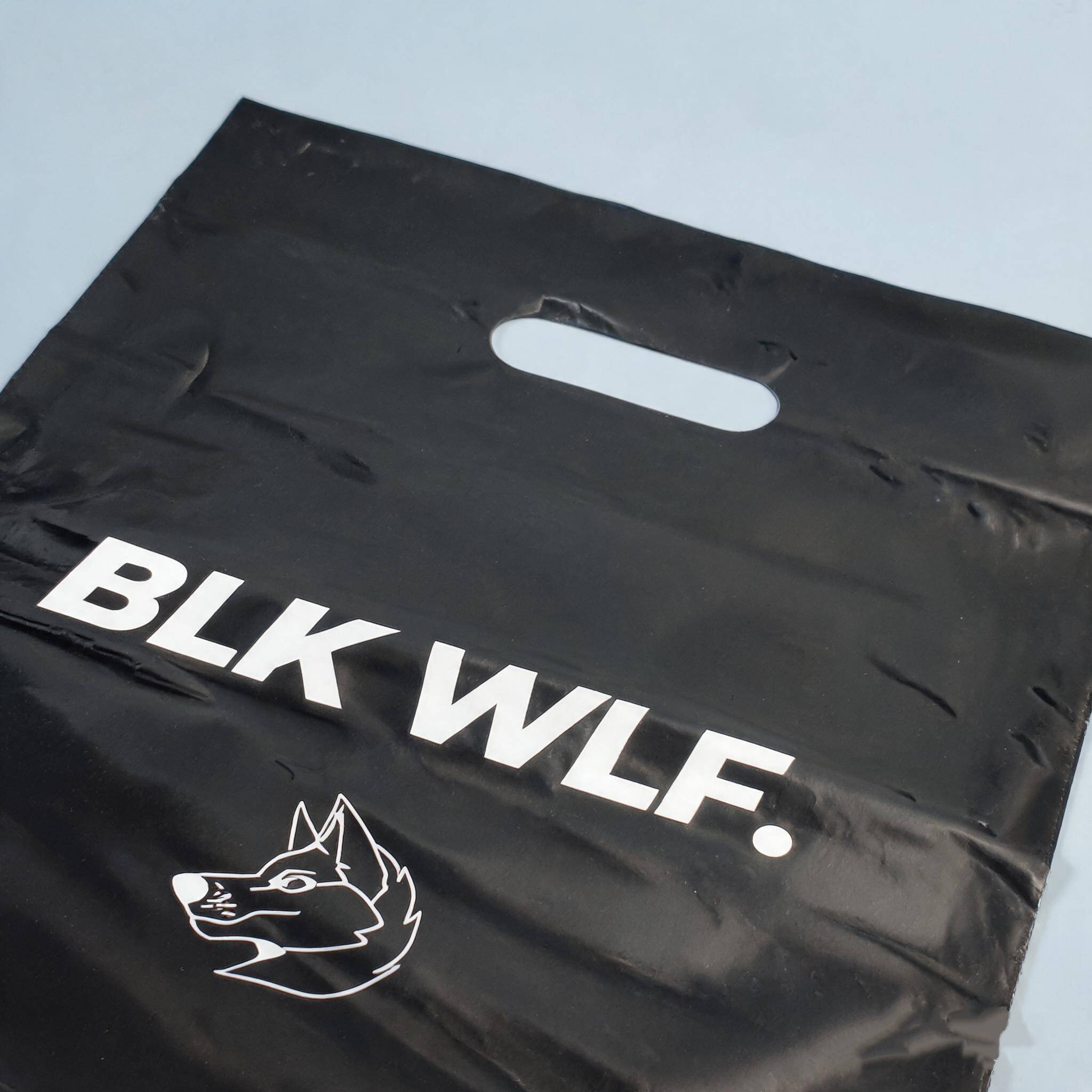 Wholesale Custom Printed PP Shopping Bags With Black Die Cut Openings Wholesale Custom Printed PP Shopping Bags With Black Die Cut Openings